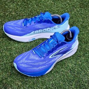 BROOKS LAUNCH - men's Sneakers- SIZE 9.5D Medium D